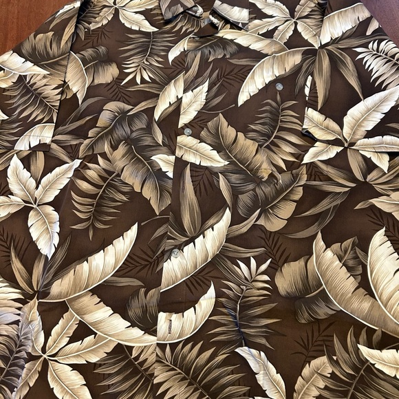 St John’s Bay L Hawaiian Shirt - Picture 1 of 3
